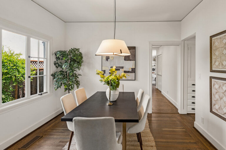 Dining (2)