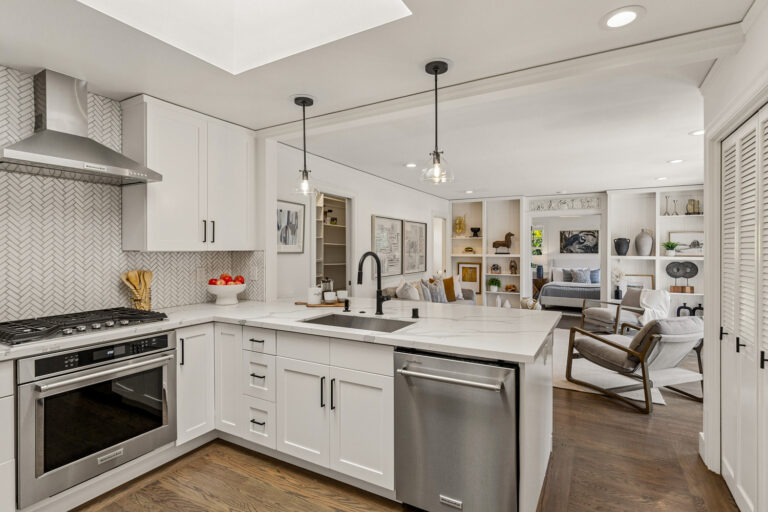 Kitchen (2)